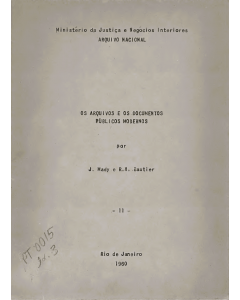 Os arquivos e os documentos públicos modernos